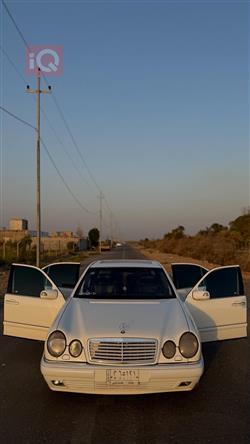 مرسيدس بنز E-Class